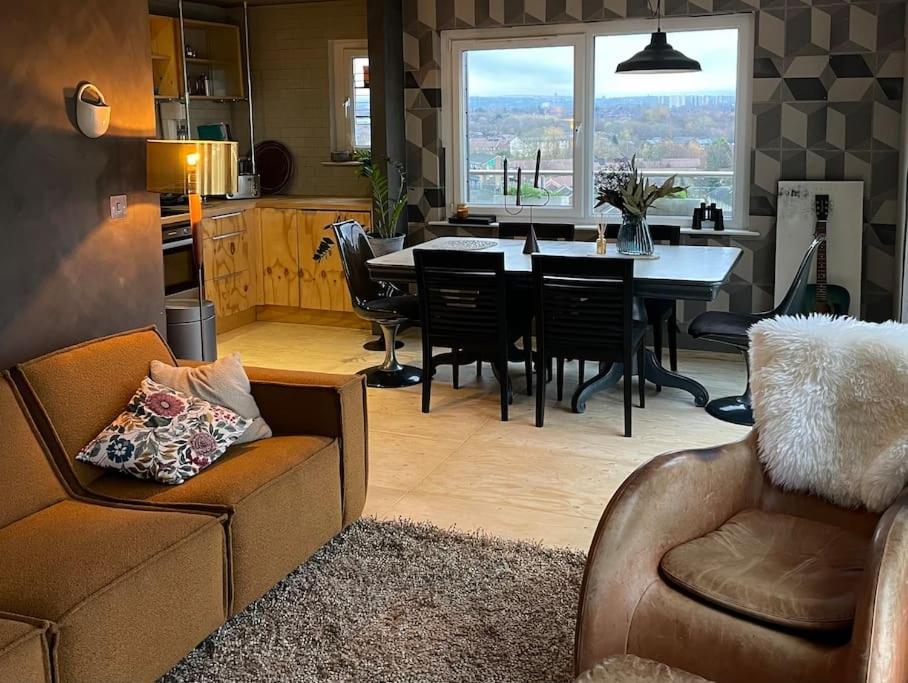 3 Bedroom Penthouse Apartment 맨체스터 외부 사진